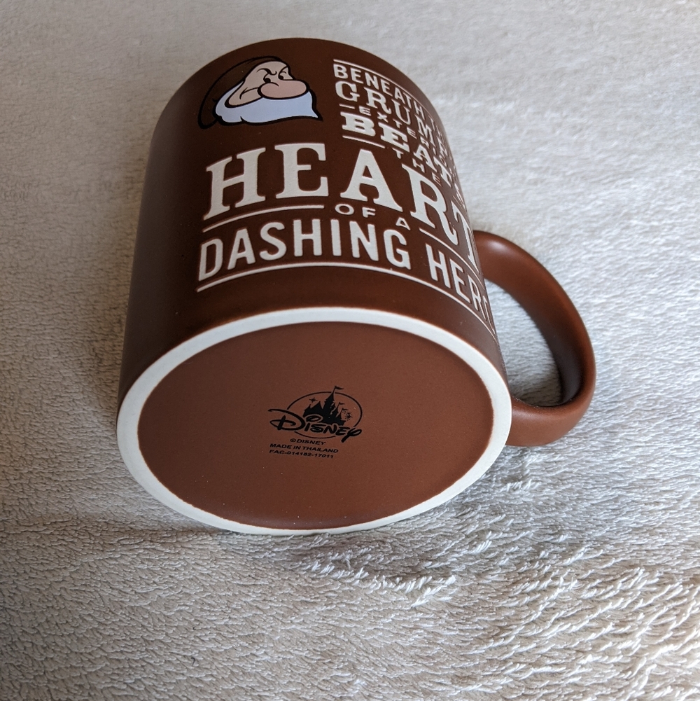 Disney Grumpy Mug Brown - Picture 5 of 5
